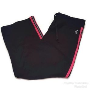 Be Inspired Crop Style Workout Pants Size M